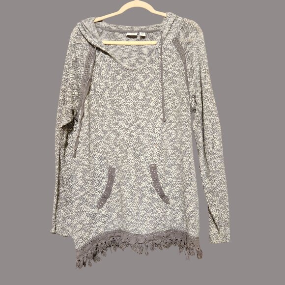 Cato Womens Gray Hooded Fringe Hem Sweater Size 18/20W Cotton & Polyester Blend - Picture 1 of 7